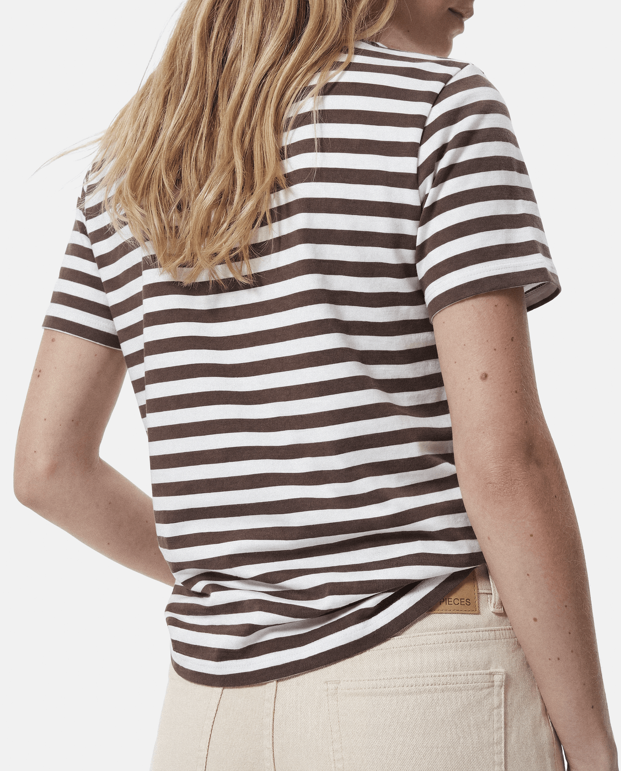 PCRIA T-shirt - Hot Fudge - VERO MODA & VILA Bergvik